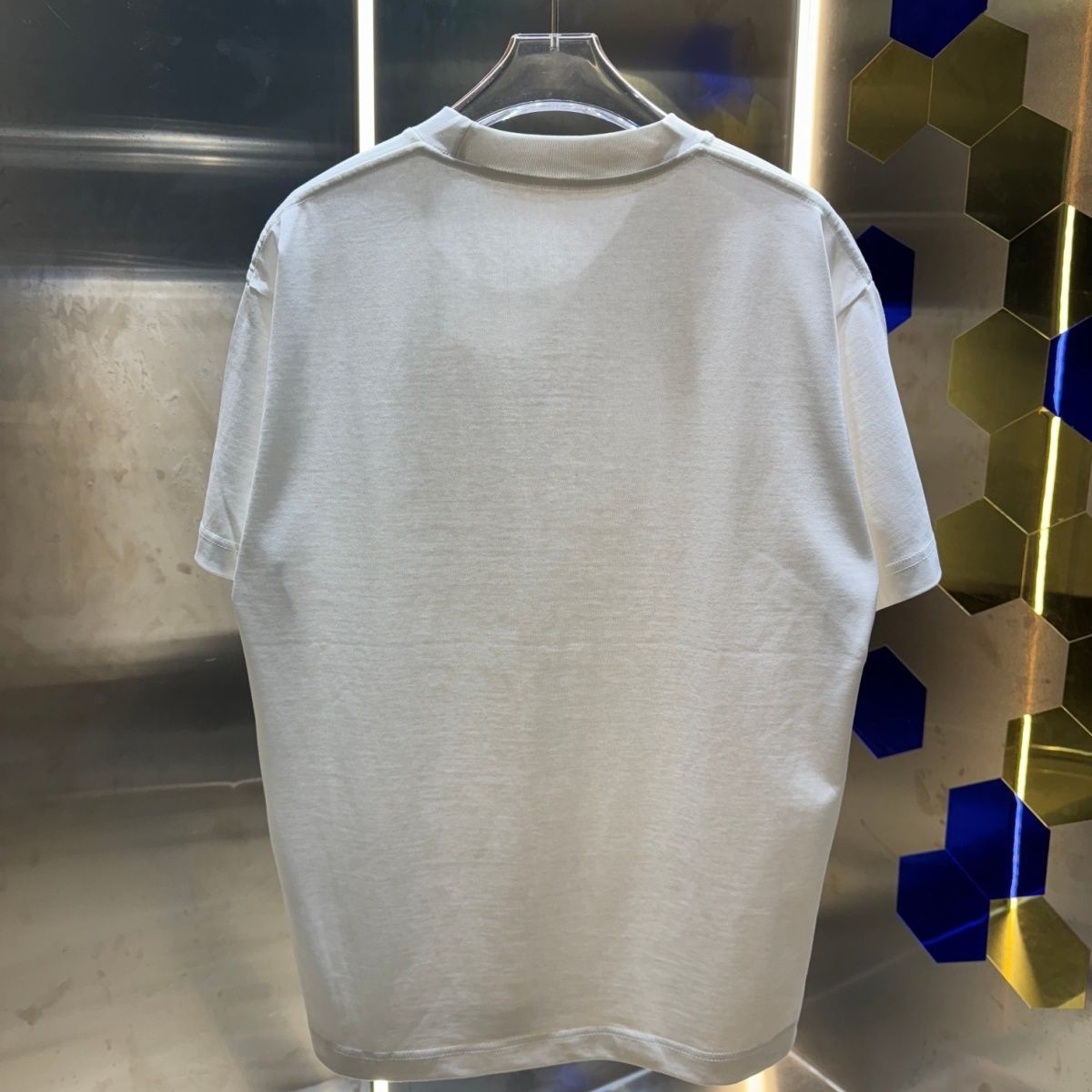 『S-2XL』夏にぴったりのファッショナブルな男女兼用カジュアルプリントTシャツ、汎用性の高いトレンディなクルーネック半袖