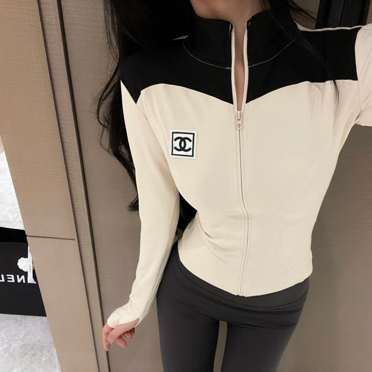 『S-L』人気爆発中 元気いっぱい ファッション フェミニン セクシートップス