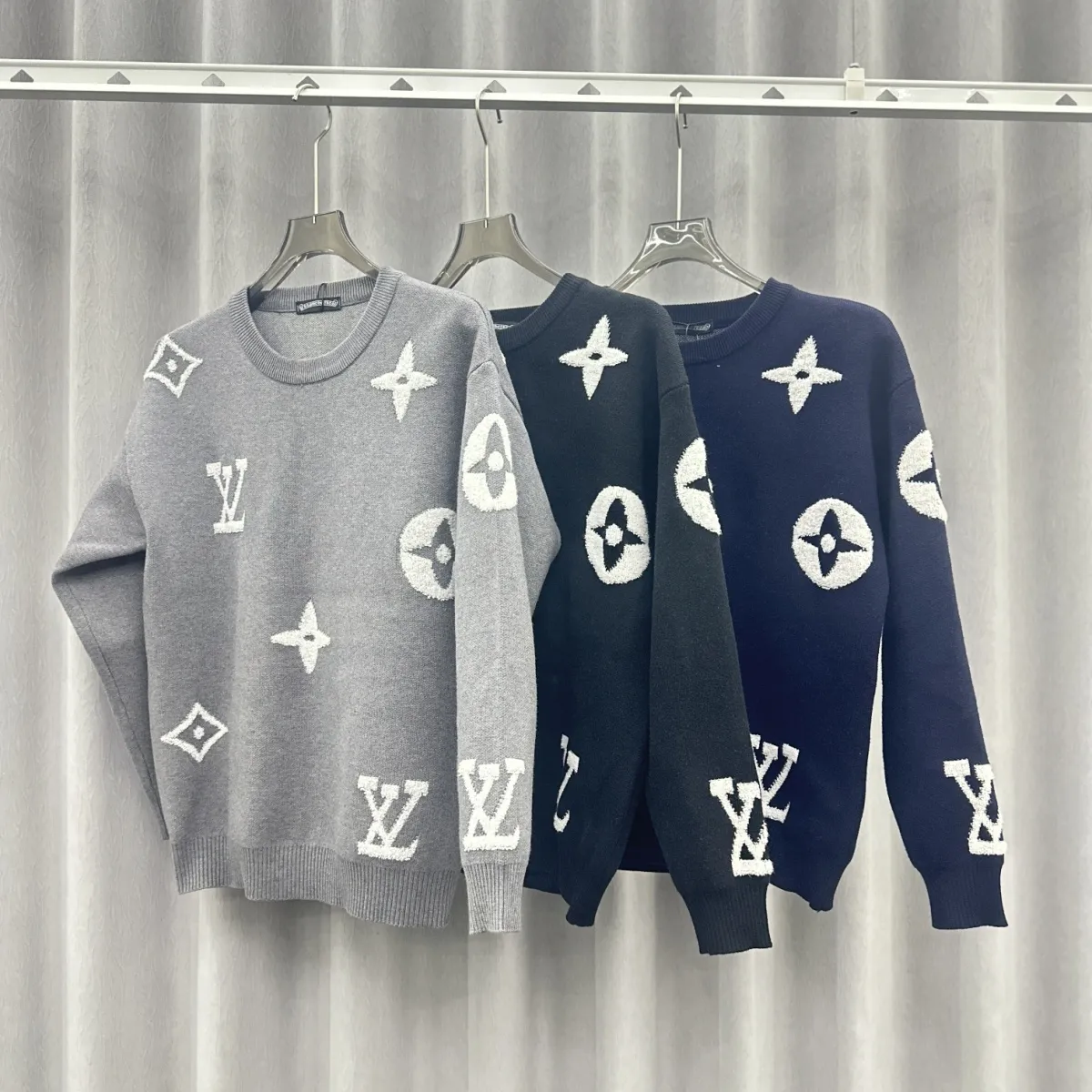『S-XL』新しいニット通気性セータートレンドユニセックス長袖プルオーバーファッショナブルなカップル