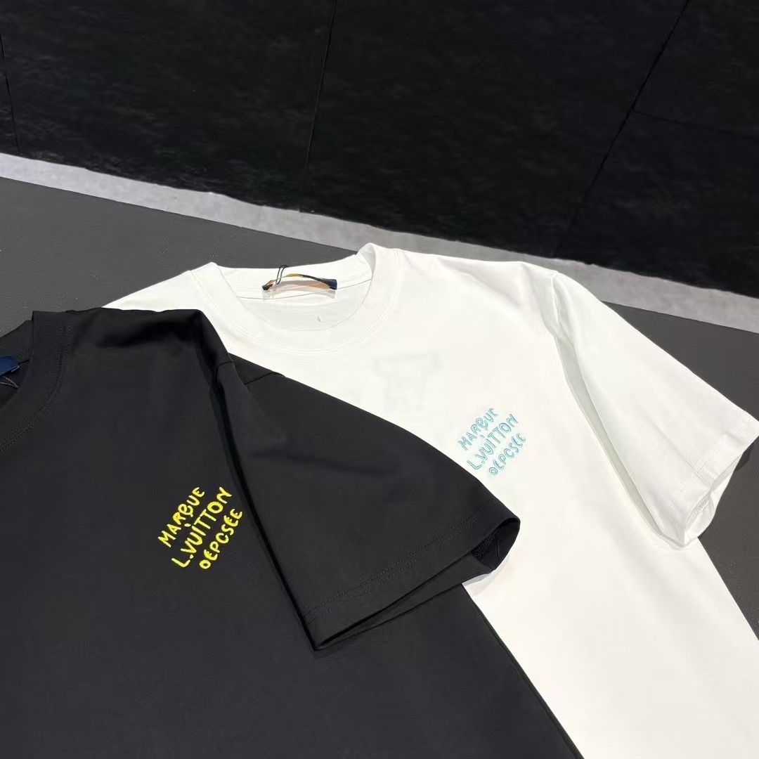 『S-XL』夏にぴったりの、トレンディな半袖カジュアルラウンドネックTシャツ