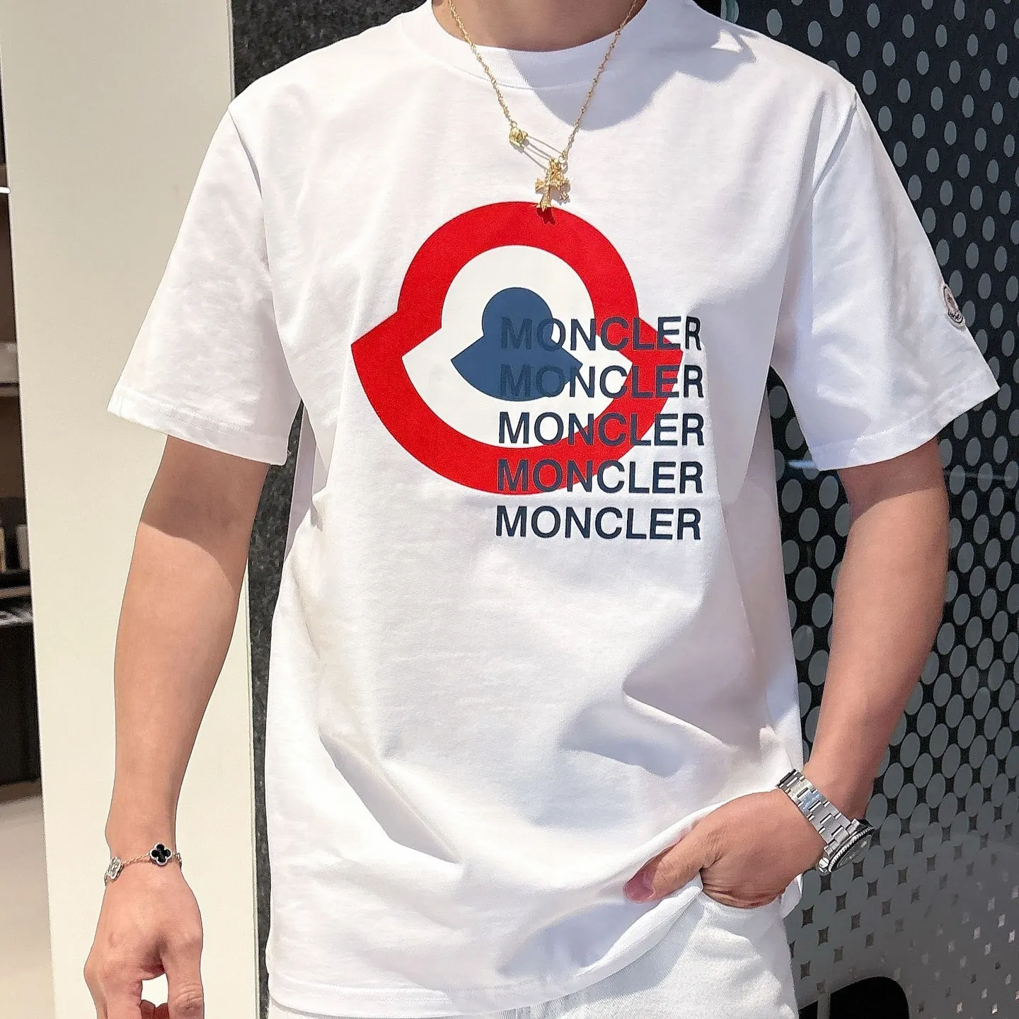 『S-4XL』インスタ映え抜群 シンプル 着せやすい 半袖 Tシャツ