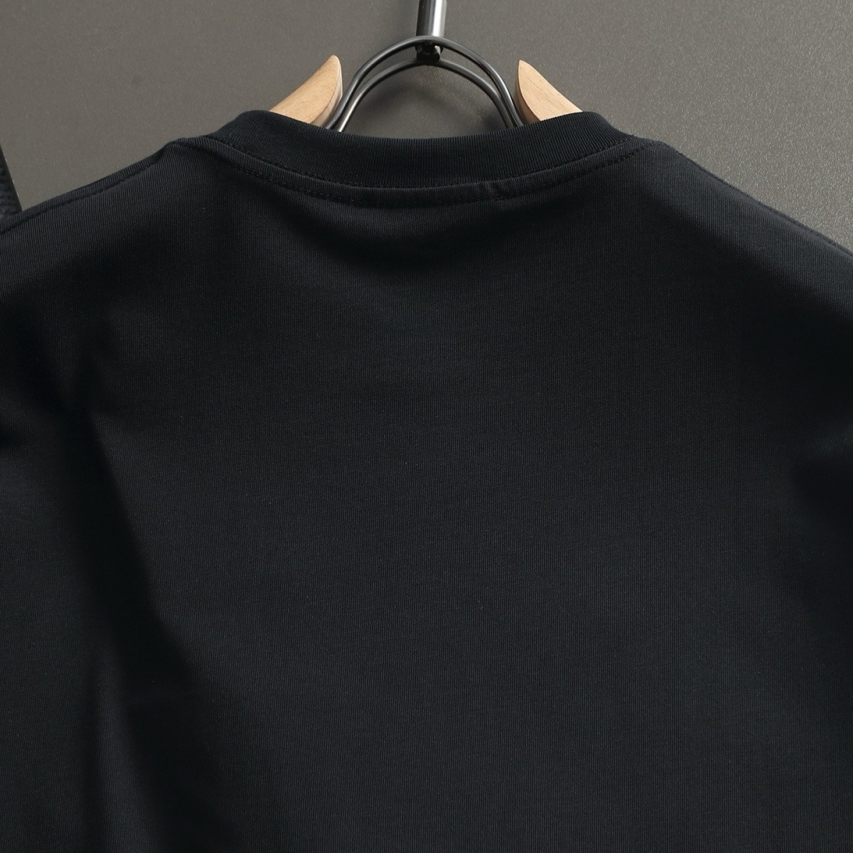 『XS-L』サマークラシック クルーネック 刺繍入り 半袖Tシャツ カジュアル
