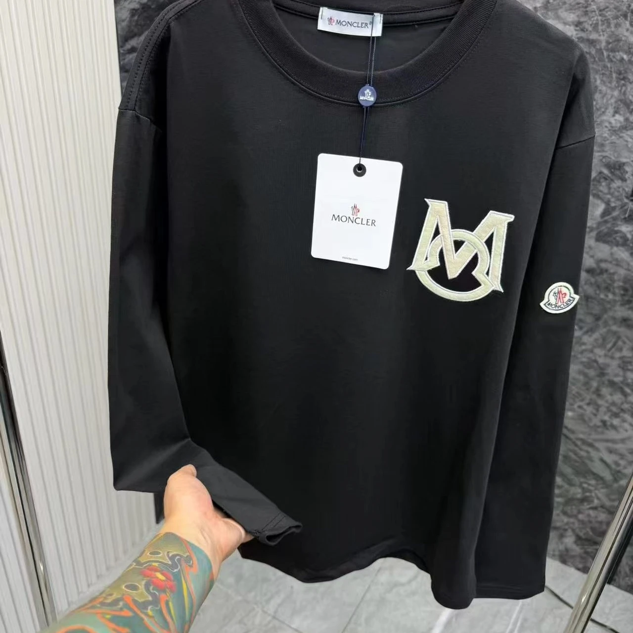 『S-2XL』男女兼用の新作長袖刺繍入りTシャツ、カジュアルスタイル