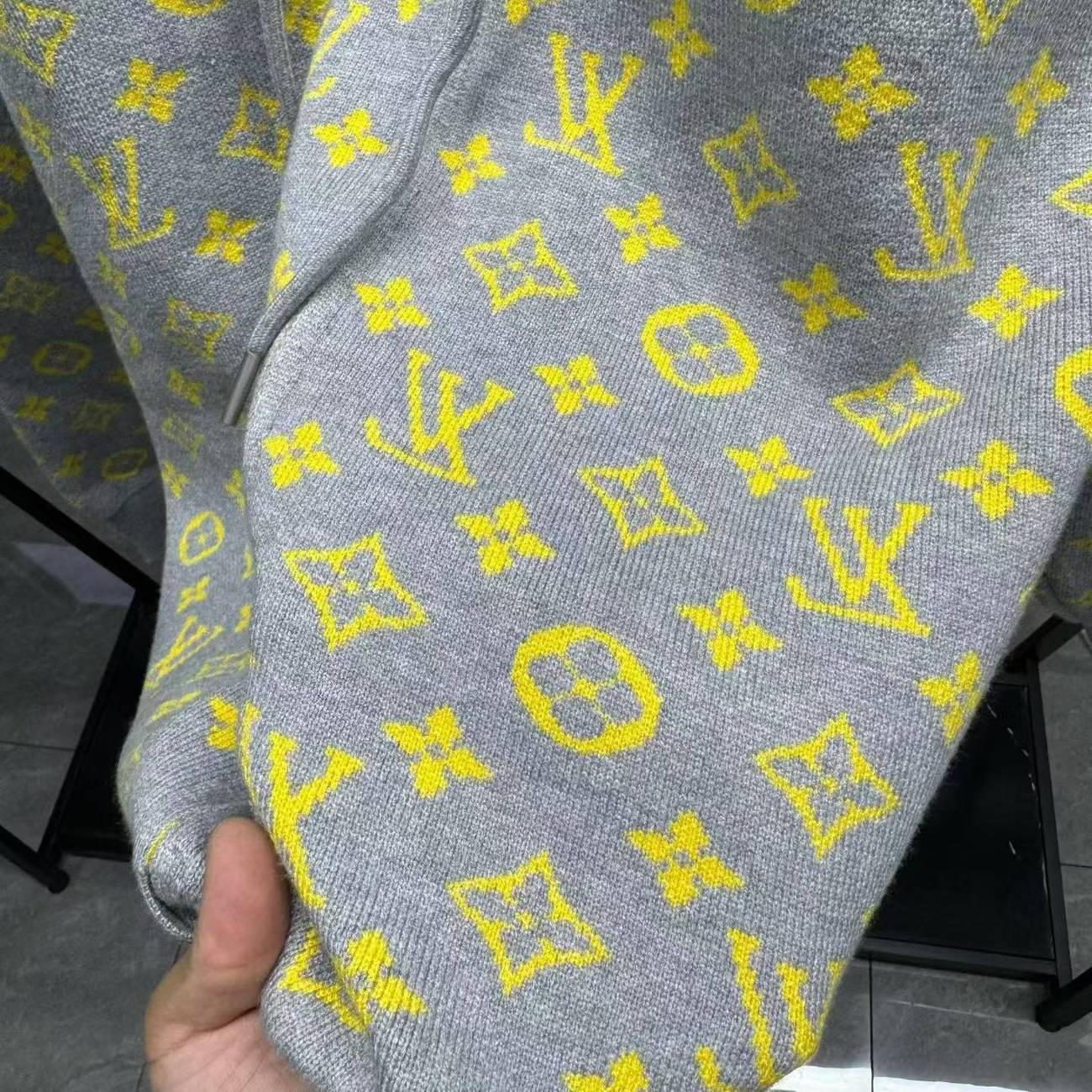 [S-XL]秋のラグジュアリープリントセーター - ユニセックス