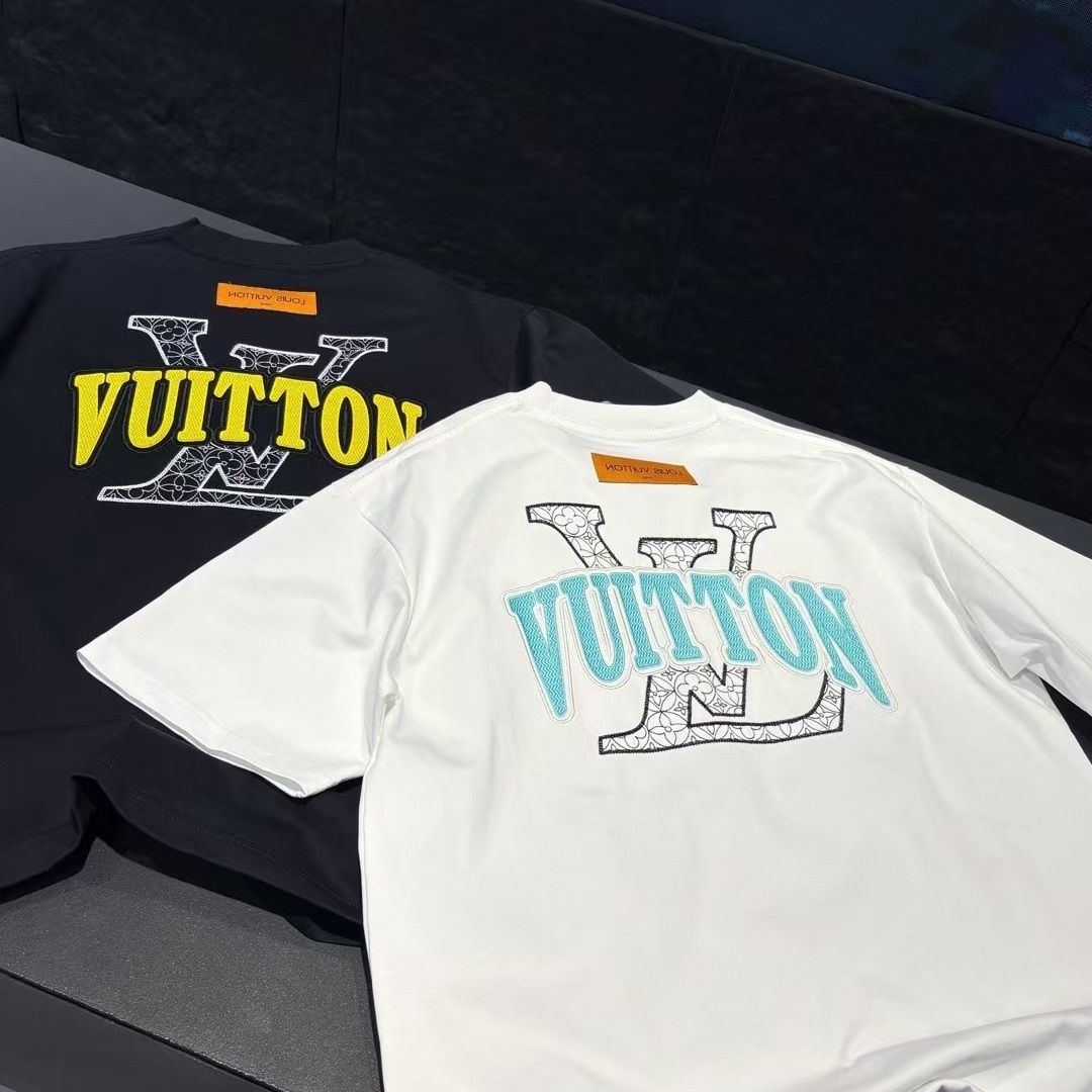『S-XL』夏にぴったりの、トレンディな半袖カジュアルラウンドネックTシャツ