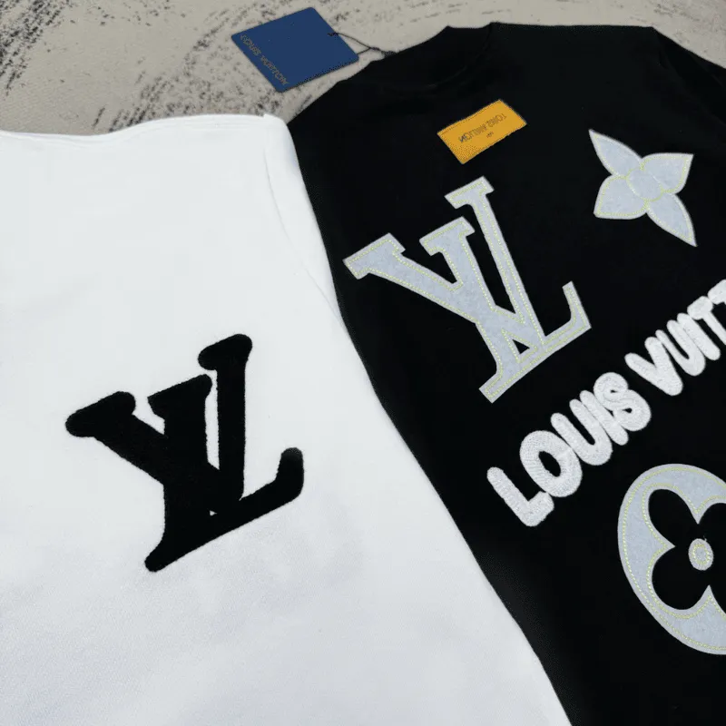 『S-XL』今季も大流行 組み合わせやすい 高級感 シンプル モード 刺繍 パーカー