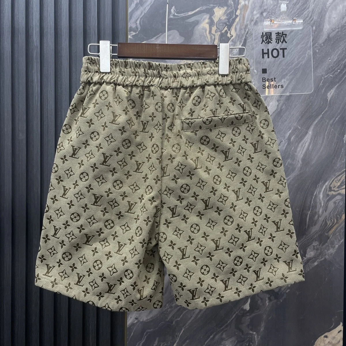『M-4XL』プリント柄メンズショートパンツ、ゆったりカジュアル、トレンディなビーチパンツ