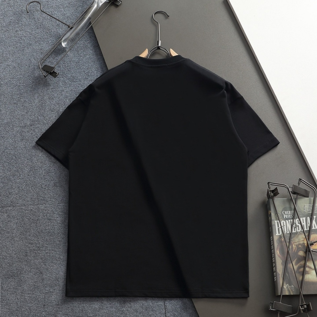 『XS-L』サマークラシック クルーネック 刺繍入り 半袖Tシャツ カジュアル