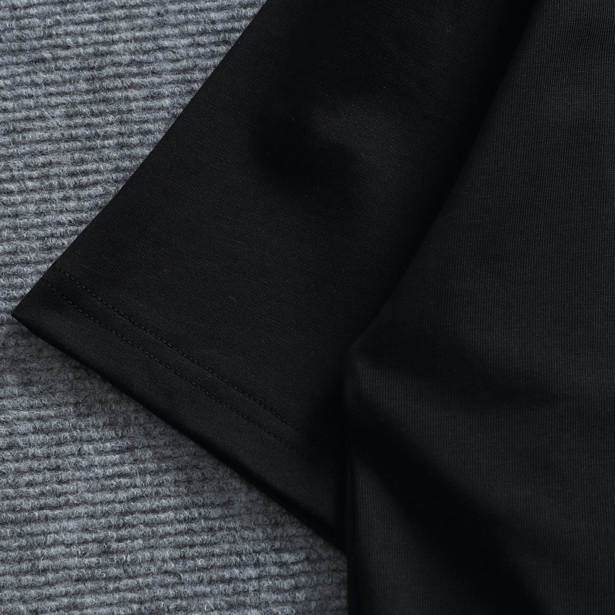 『XS-L』サマークラシック クルーネック 刺繍入り 半袖Tシャツ カジュアル
