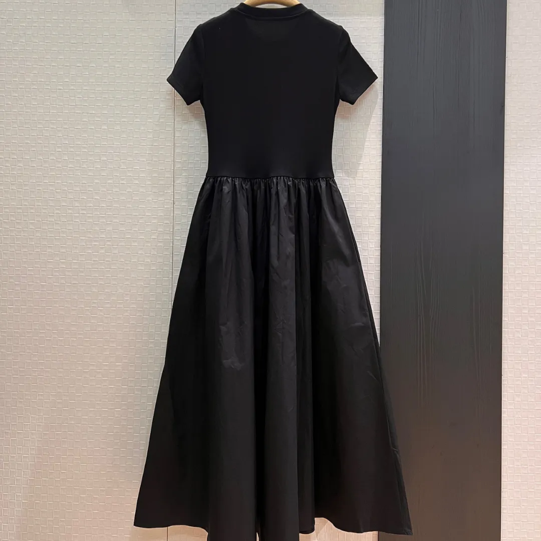 『 S-L』大注目 大活躍 女子マスト フェミニン シンプル キレカジ ポケット付き ワンピース