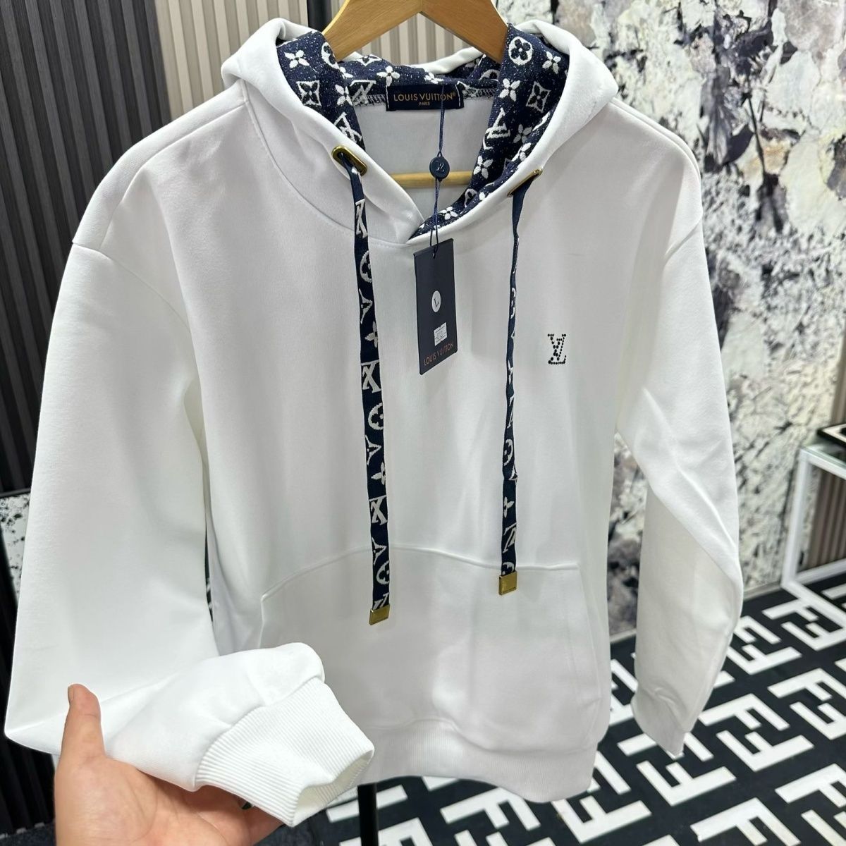 『L-4XL』冬用メンズ高品質フード付きスウェットシャツ、ファッショナブルでカジュアル