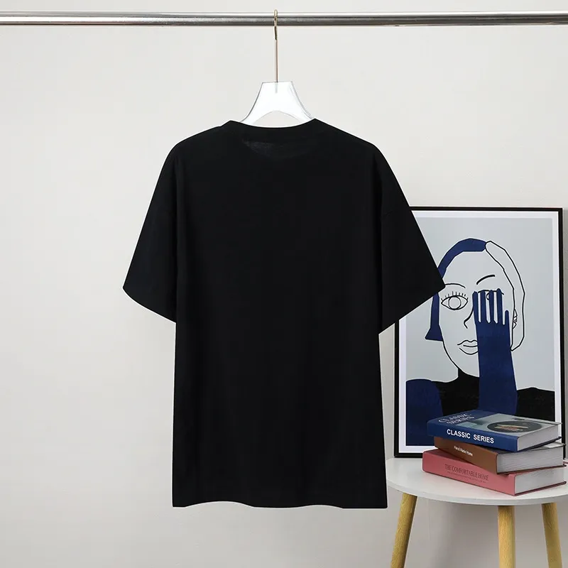 『XS-L』人気爆発中 ゆるい 手触り良く カジュアル ファッション軽量 通気性 高品質 Ｔシャツ