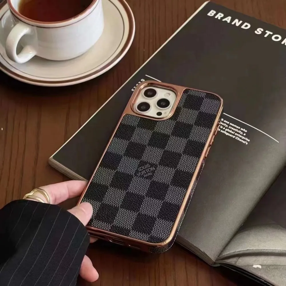 高品質 レザー ファッション iPhoneケース スマホケース