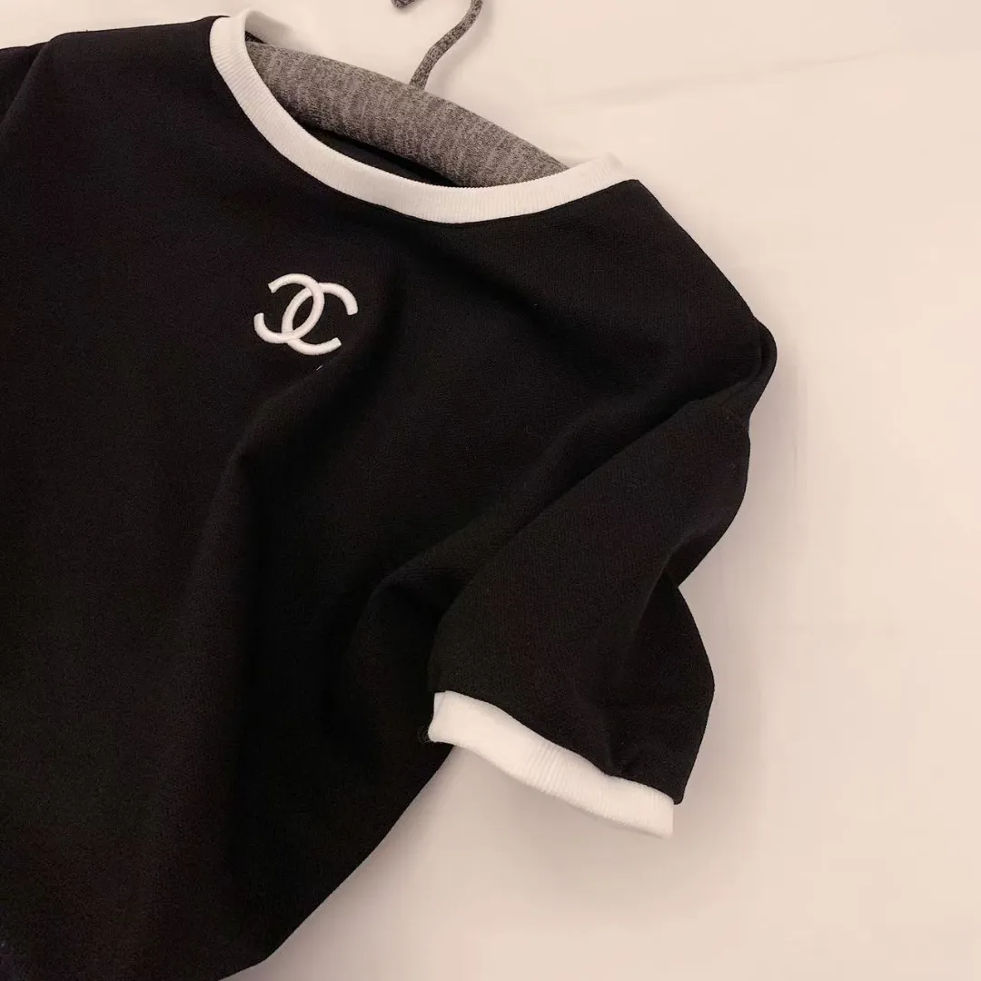 『S-L』あなたにピッタリ 特別感のある一品 長く愛用できる ゆったりシルエット ワンピース