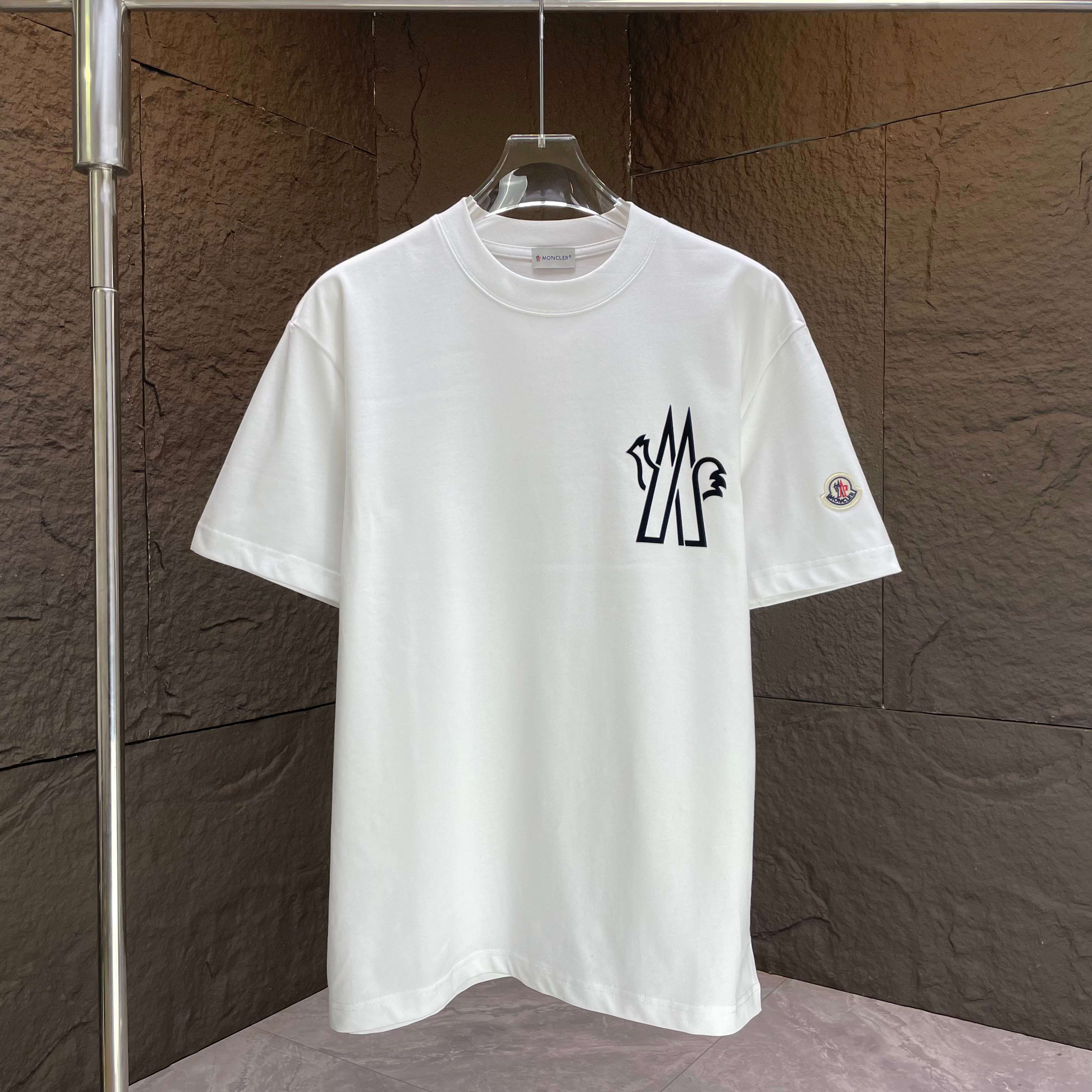 『S-4XL』SNSで話題沸騰 トレンド最先端 スタイルアップ間違いなし ストリート系 Tシャツ