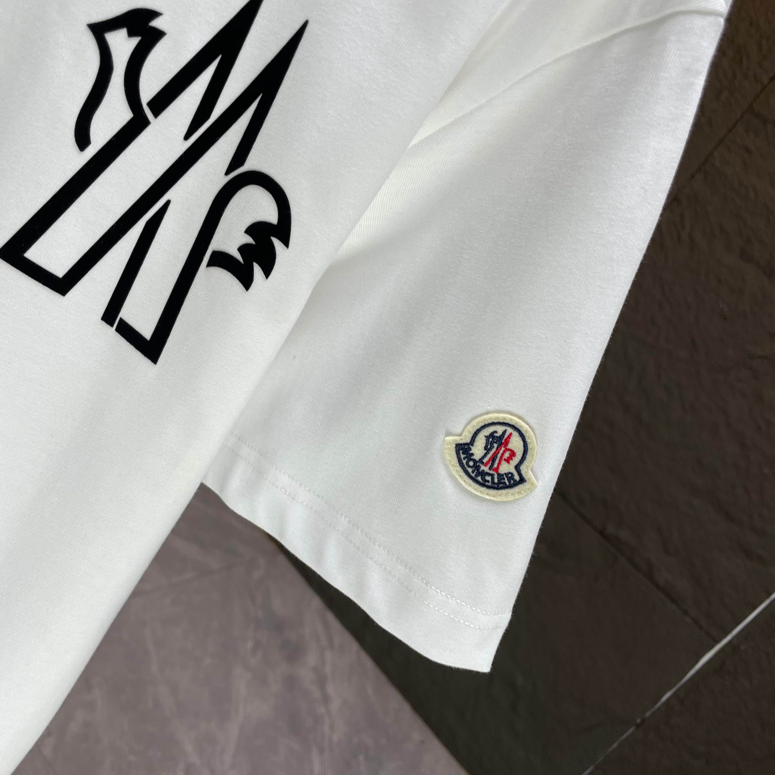 『S-4XL』SNSで話題沸騰 トレンド最先端 スタイルアップ間違いなし ストリート系 Tシャツ