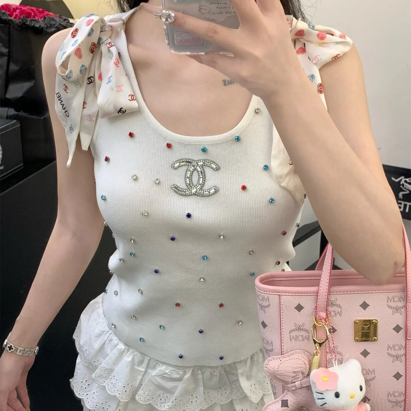 『フリーサイズ』組み合わせやすい 美人度アップ 女子マスト 高級感 クラシック フィット感 エレガント タンクトップ