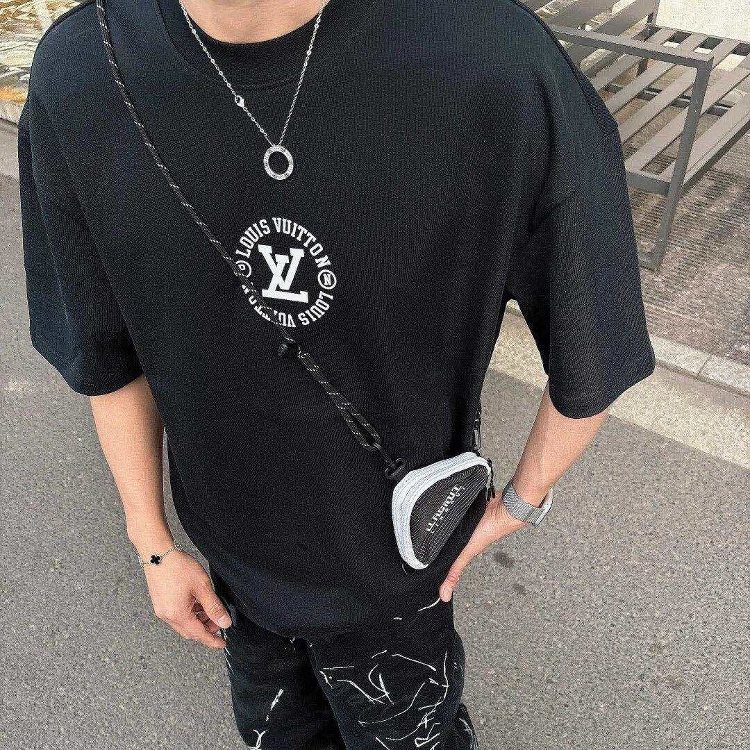 『S-4XL』シーズン必須アイテム コーディネートの主役 高見えデザイン トレンディ モード系 半袖 Tシャツ