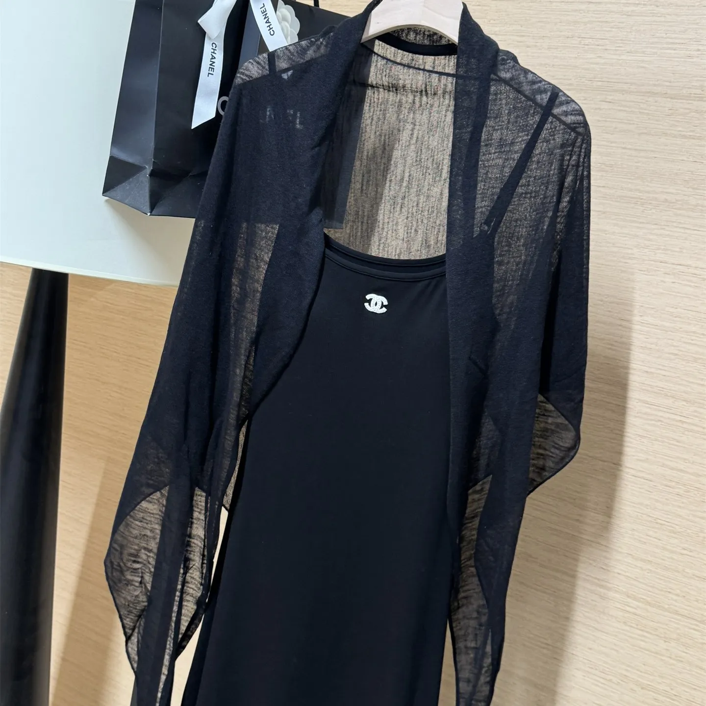 『S-L』エレガント 黒 シースルー ブラウス パッド 付き 黒 ストラップ ロング ドレス ツーピース セット