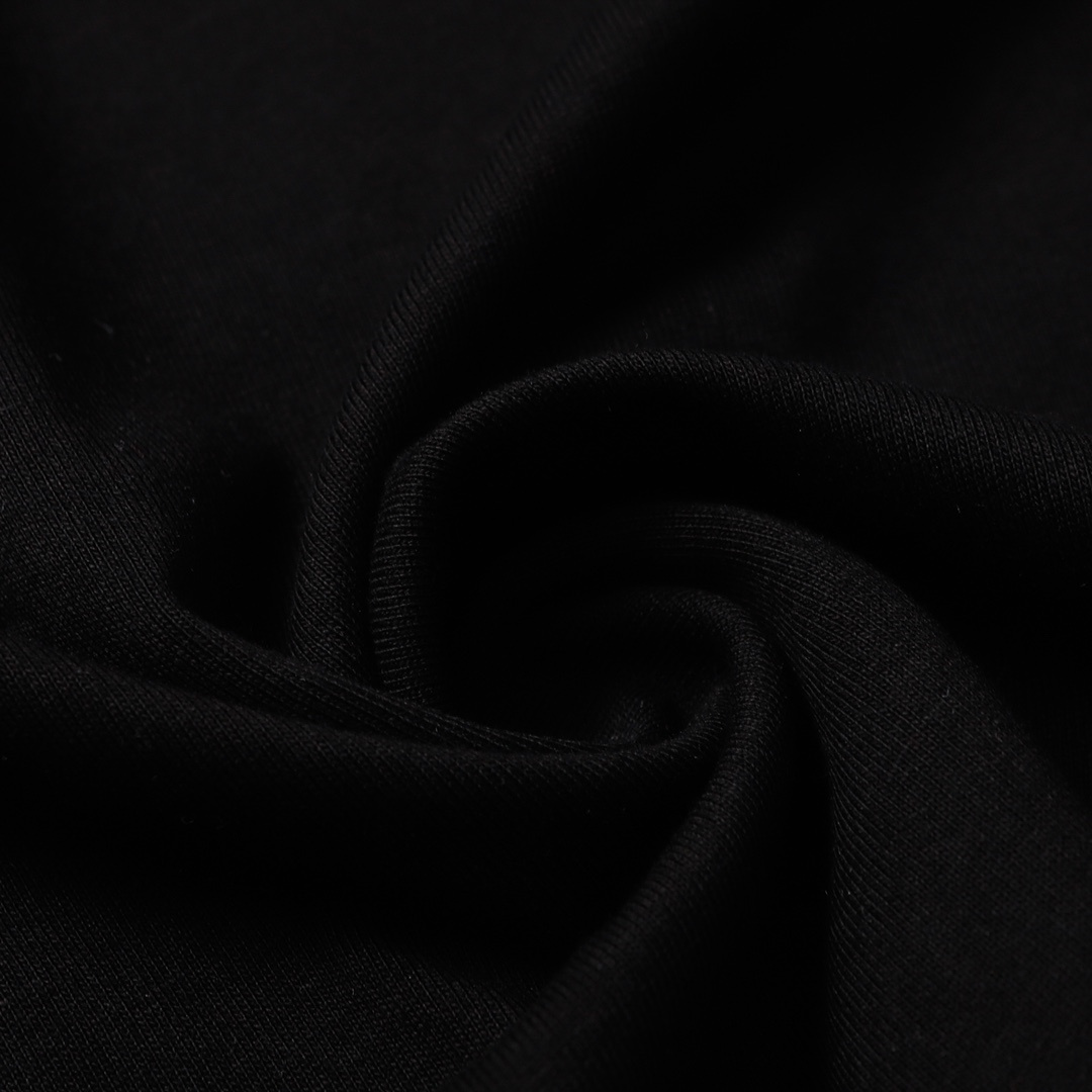 『XS-L』今すぐチェック トレンド最先端 シーズン必須アイテム 季節感たっぷり さらさら素材 Tシャツ