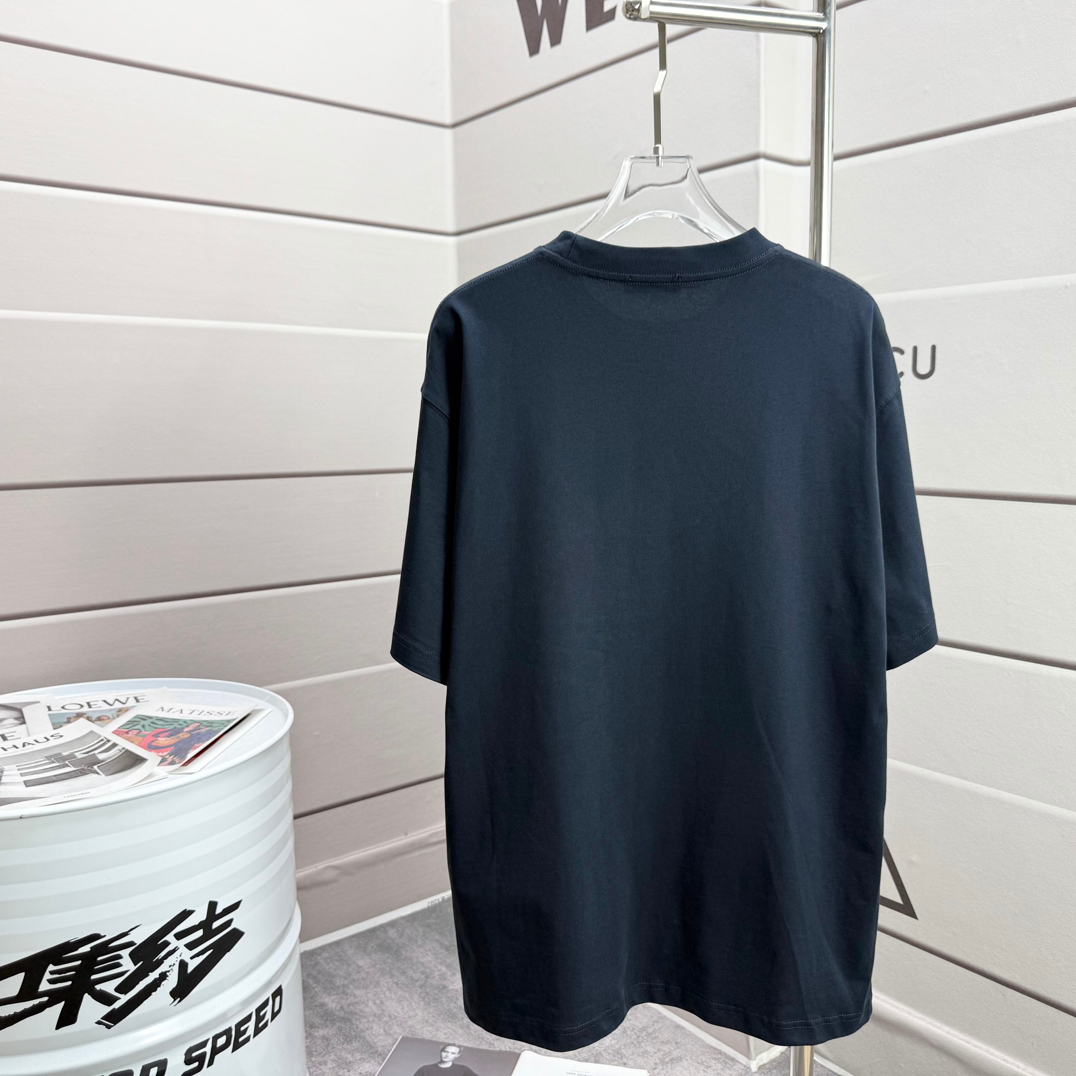 『XS-L』大人気 今季も大流行 シンプル カジュアル 質感のいい ルーズ Ｔシャツ