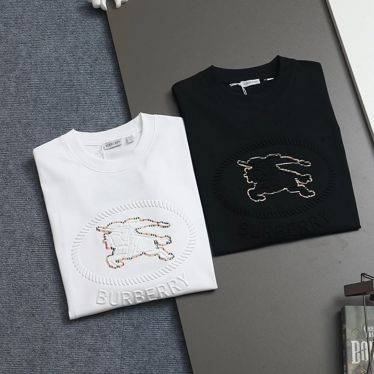 『XS-L』クルーネック シャリ感のある 肌触りの良い 薄手 半袖 Tシャツ