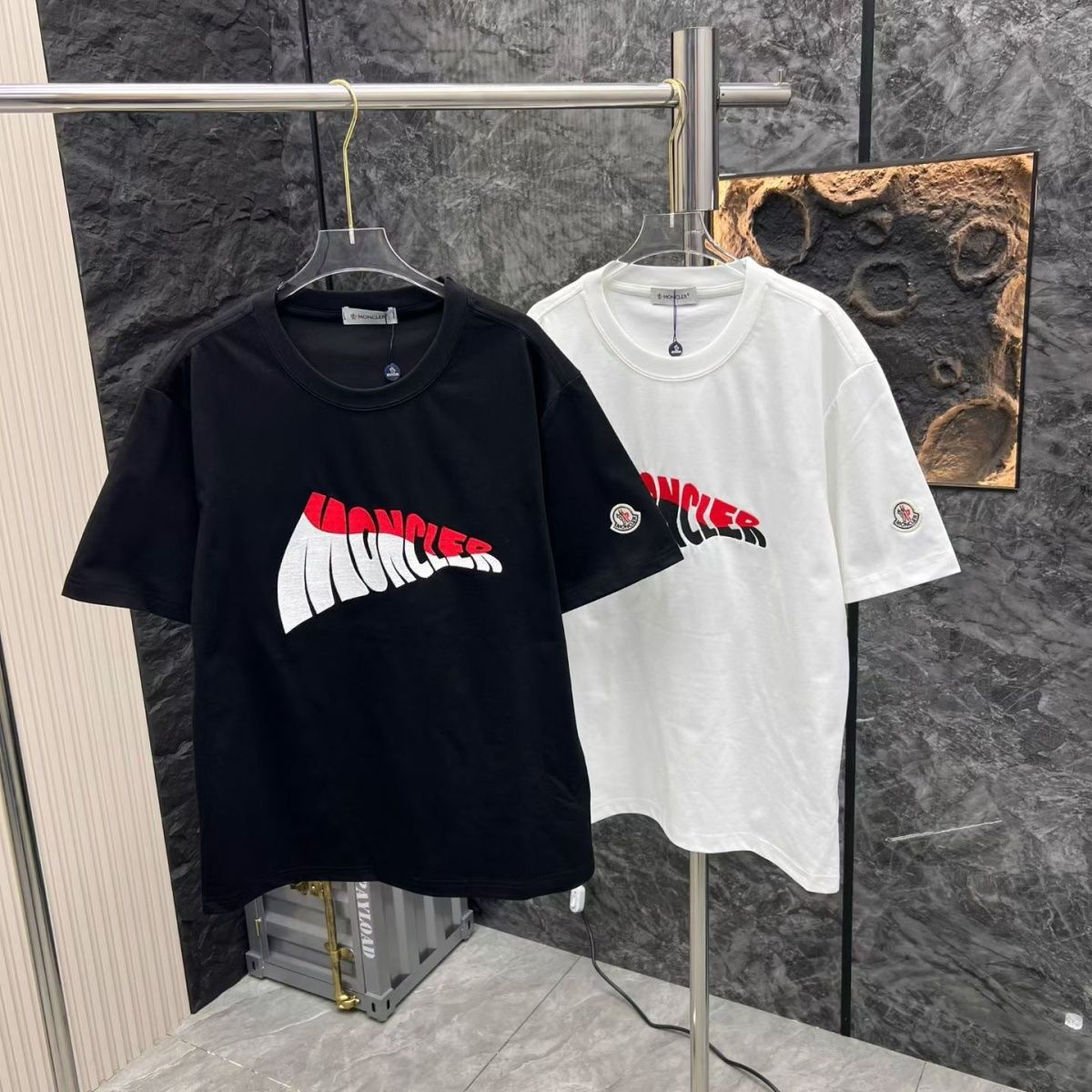 『S-2XL』新作 夏物 刺繍入り ラウンドネック ユニセックス 半袖 カジュアル トレンディ Tシャツ トップス