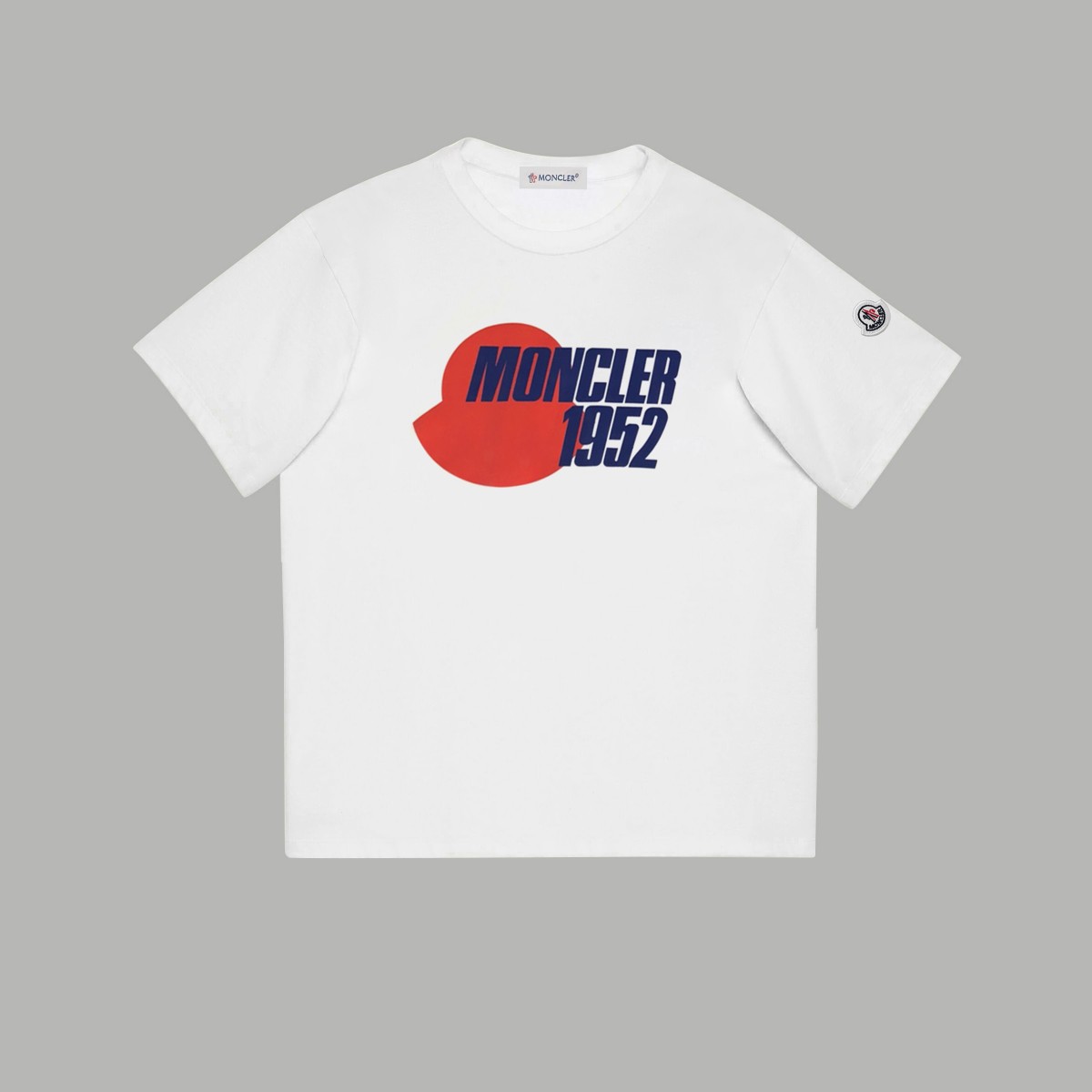 【Moncler 】（モンクレール）半袖Tシャツ 男女兼用、ご好評に付き再入荷！
