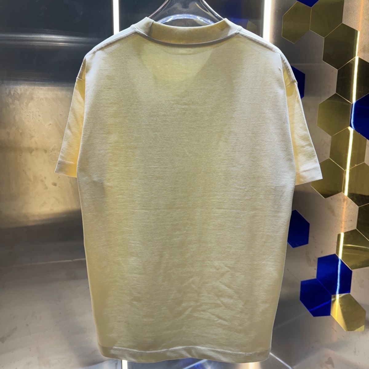 『S-2XL』夏にぴったりのファッショナブルな男女兼用カジュアルプリントTシャツ、汎用性の高いトレンディなクルーネック半袖