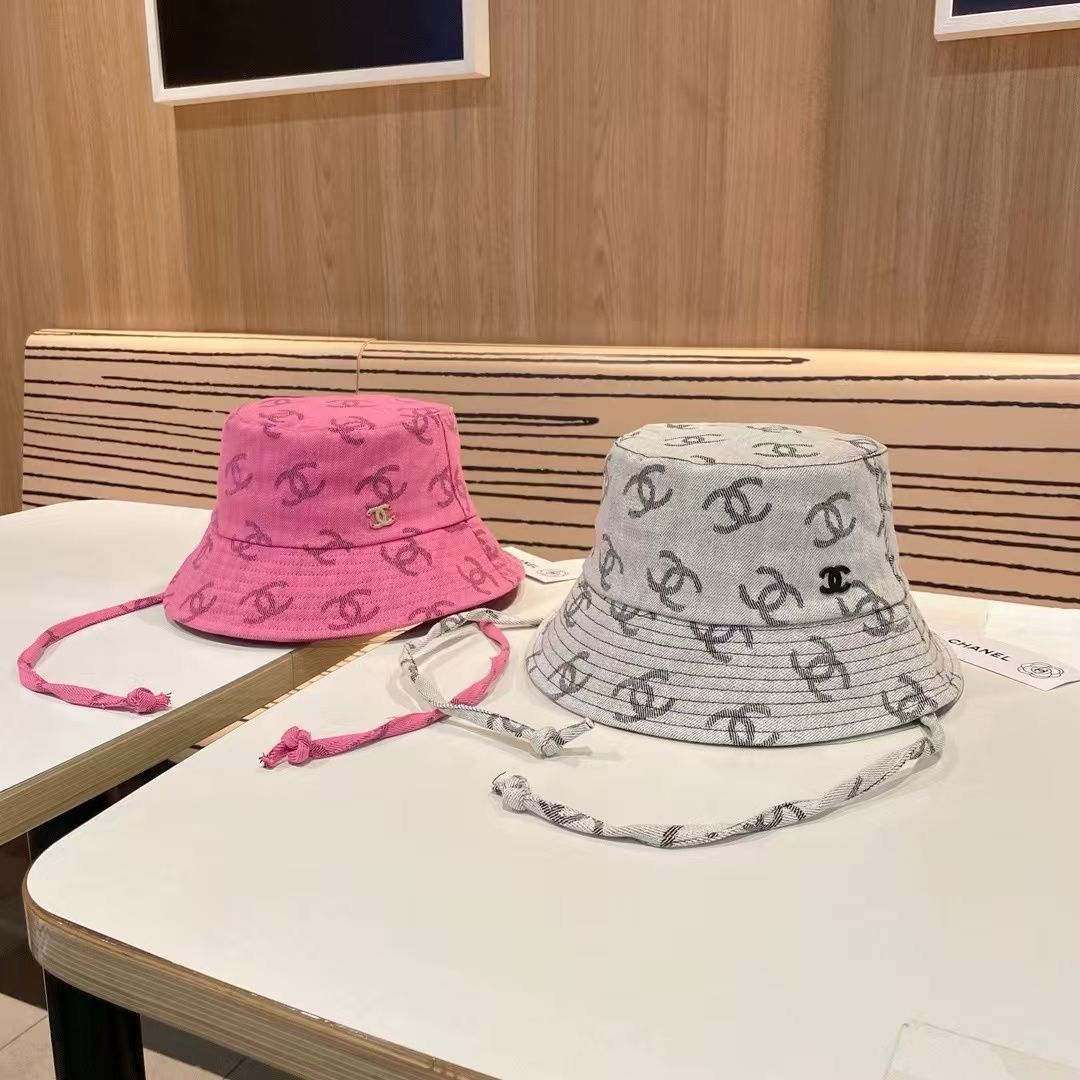 おしゃれなバケットハット、日よけ帽子、とってもキュート！