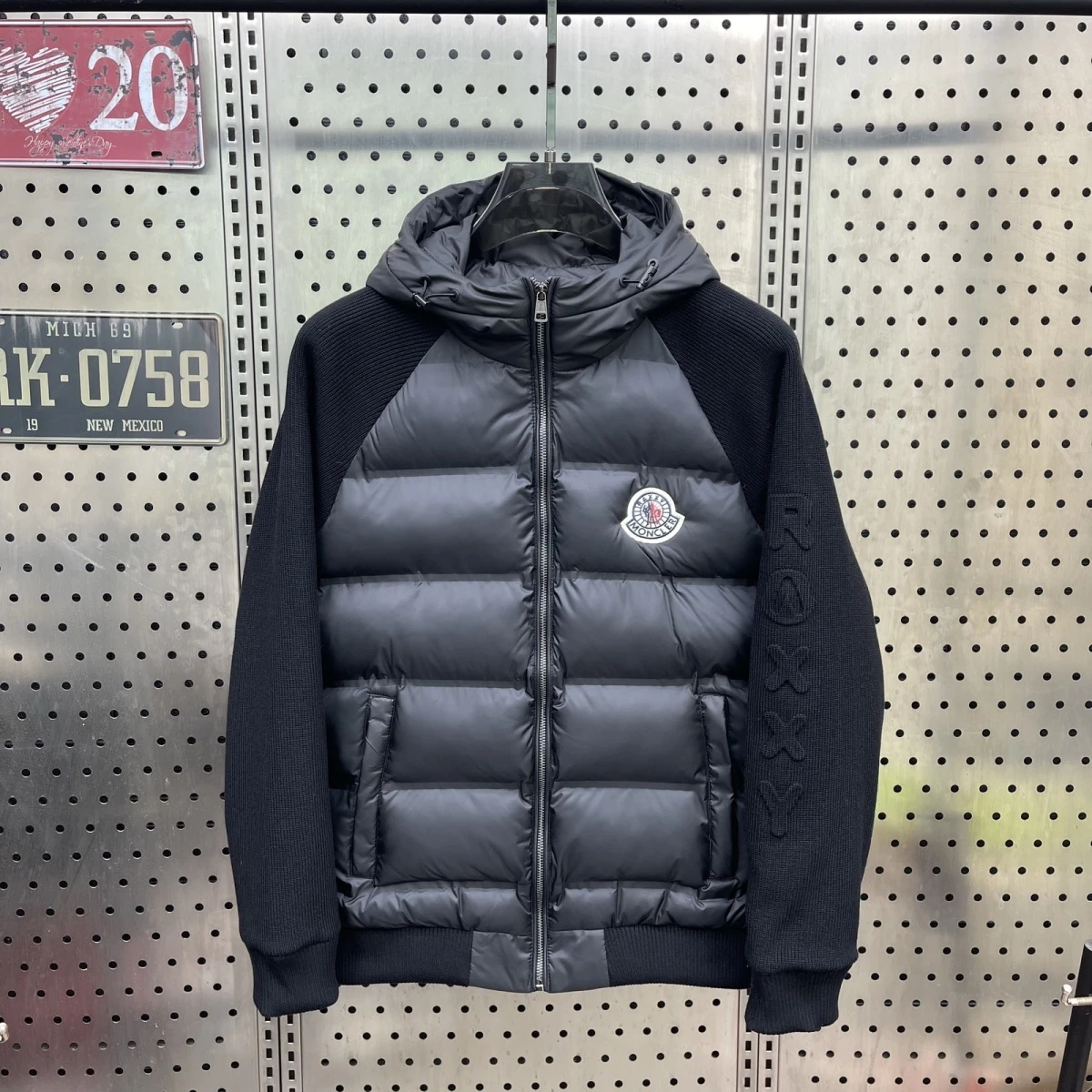 【L-5XL】高級ファッションニットスリーブパッチワークジャケットメンズ、冬用フード付き厚手暖かい