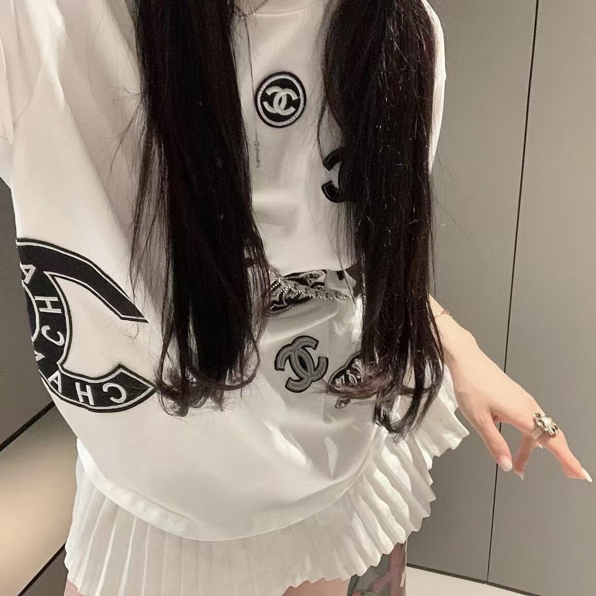 ファッショナブルなパッチワークラウンドネック純綿半袖Tシャツ、女性用、高級スイートルーズトップ