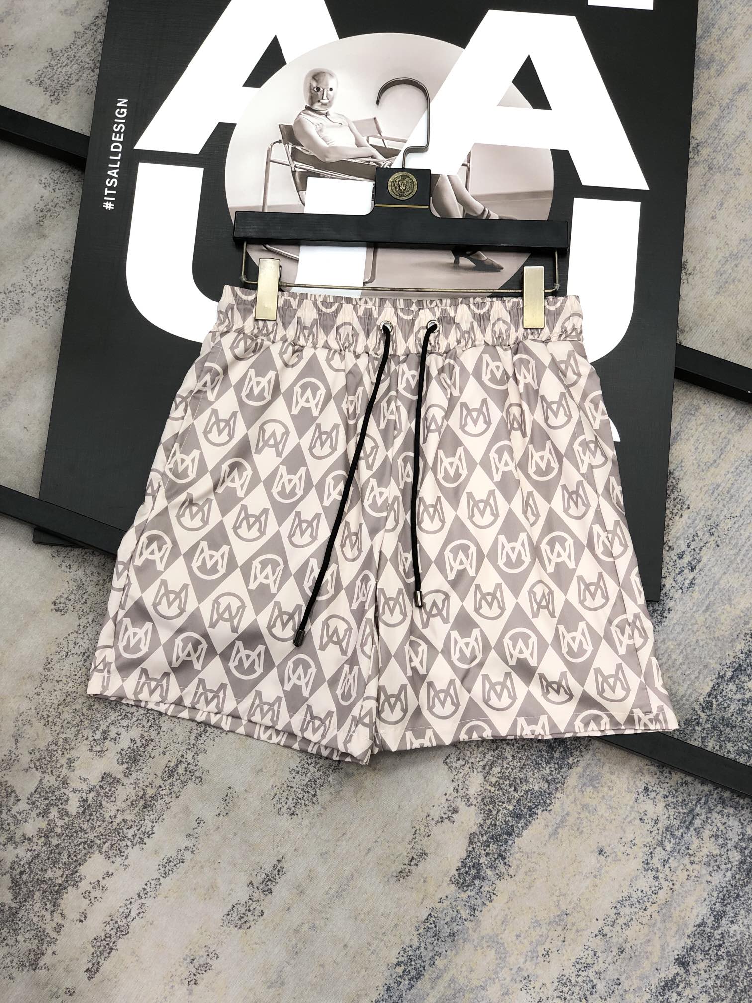 【MONCLER旗艦店】モンクレール 半ズボン ご好評に付き再入荷！