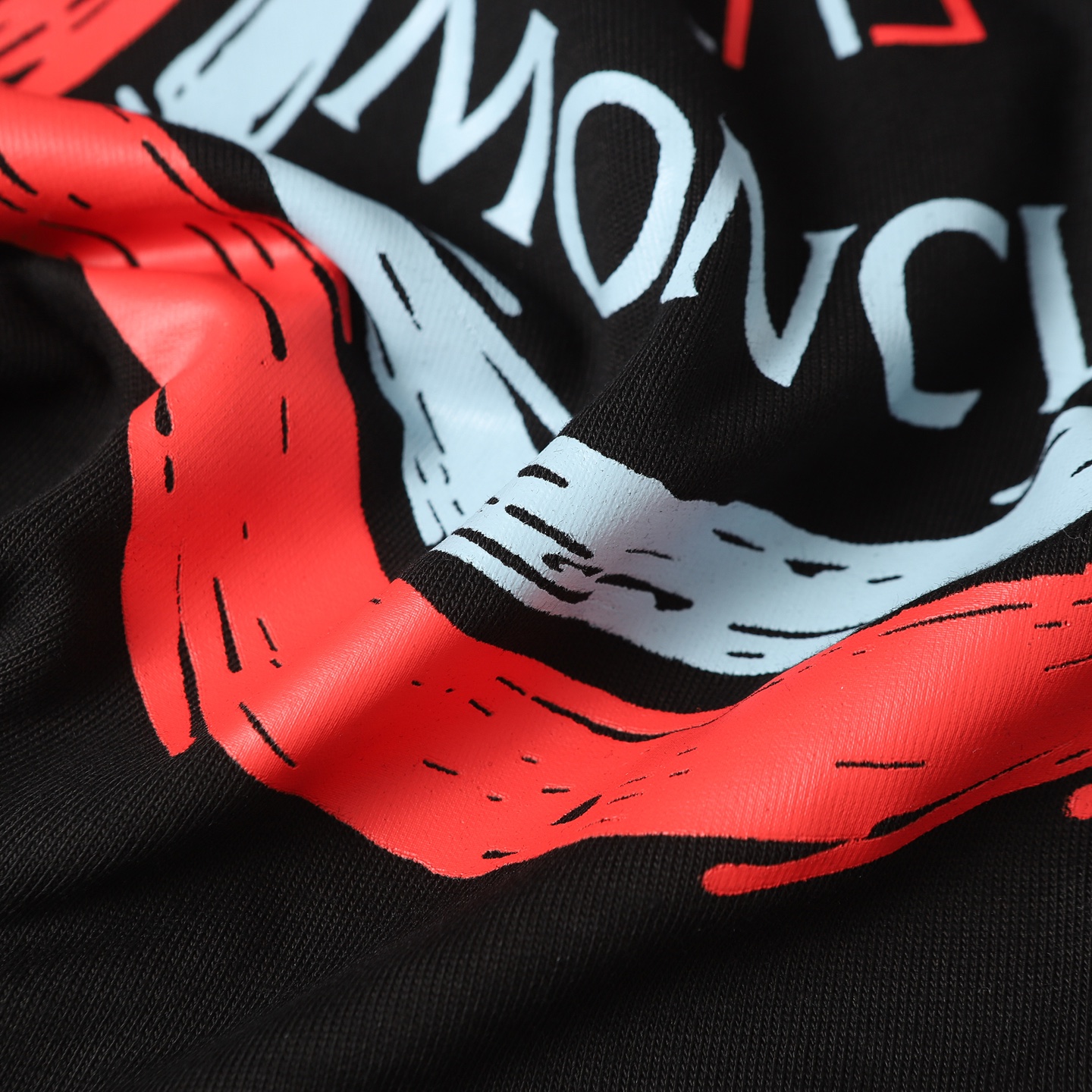 【Moncler 】（モンクレール）半袖Tシャツ 男女兼用、ご好評に付き再入荷！