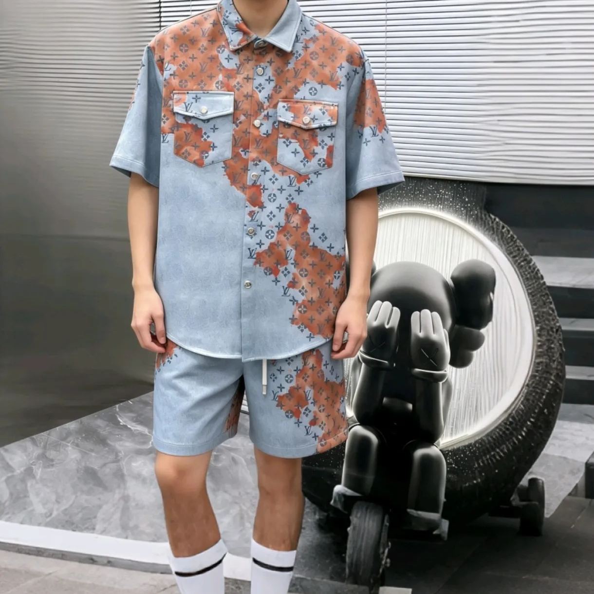 『M-3XL』高級感のあるスタイル、人気のプリント柄半袖メンズスーツ、カジュアルな半袖シャツとショートパンツ