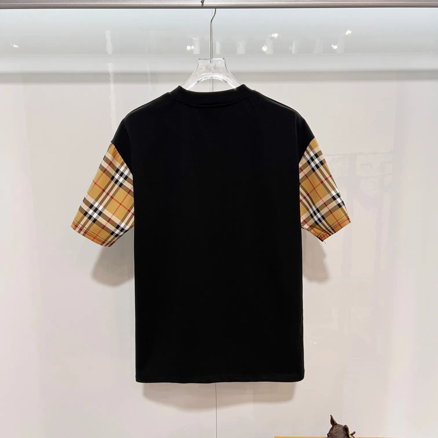 『S-XL』高級感のあるクルーネック半袖トップス カジュアルにも普段使いにも最適です