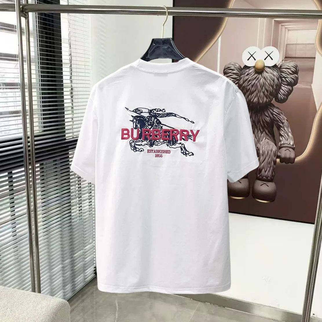 『M-3XL』新入荷  精巧な職人技と半袖デザインが特徴のプレミアムクルーネックTシャツ