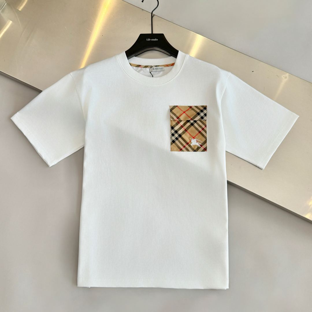 『S-XL』スタイリッシュなクルーネック半袖ルーズフィットメンズTシャツ