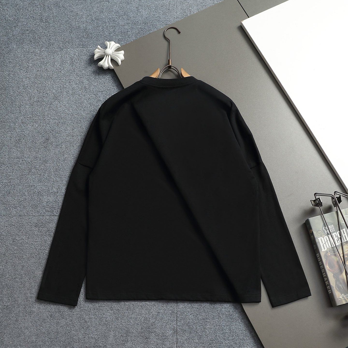 『S-XL』ラウンドネックの長袖、男女兼用で着回しのきくスタイル