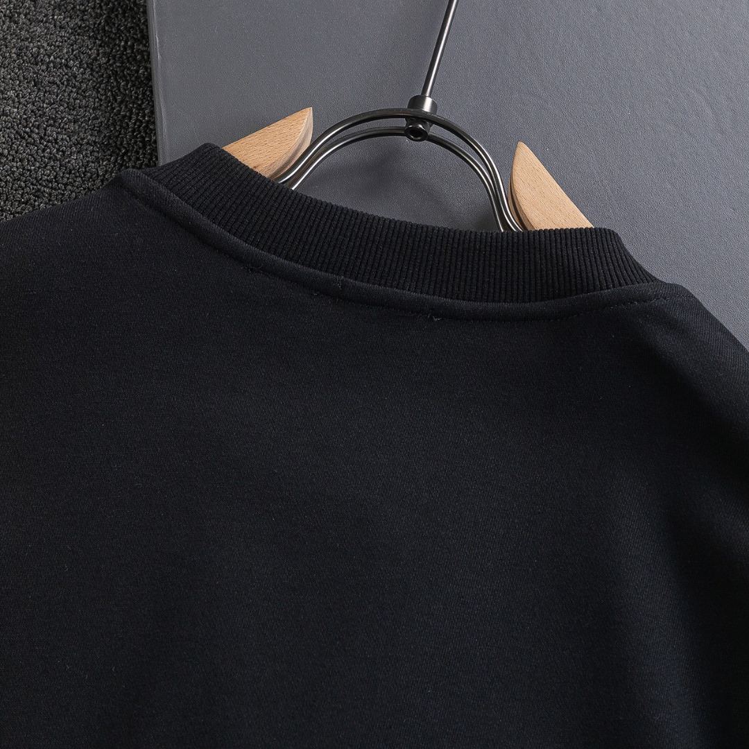 『S-XL』新しいパーカーは着心地が良く、スタイリッシュです