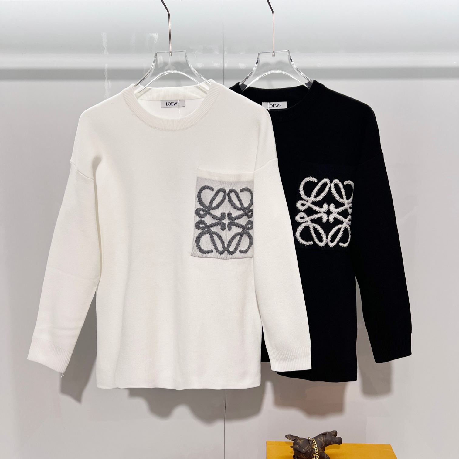 『S-XL』刺繍入りクルーネックプルオーバー長袖セーターウールセーター