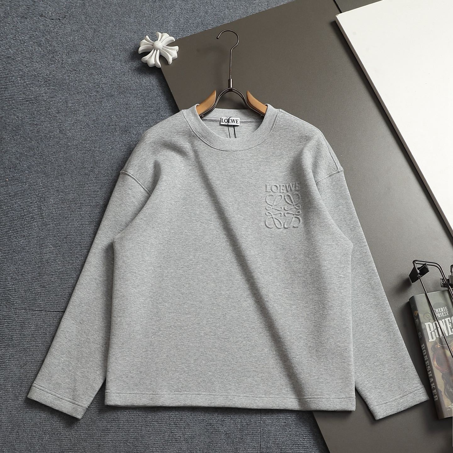 『S-XL』クルーネックのスウェットシャツ：快適でスタイリッシュ