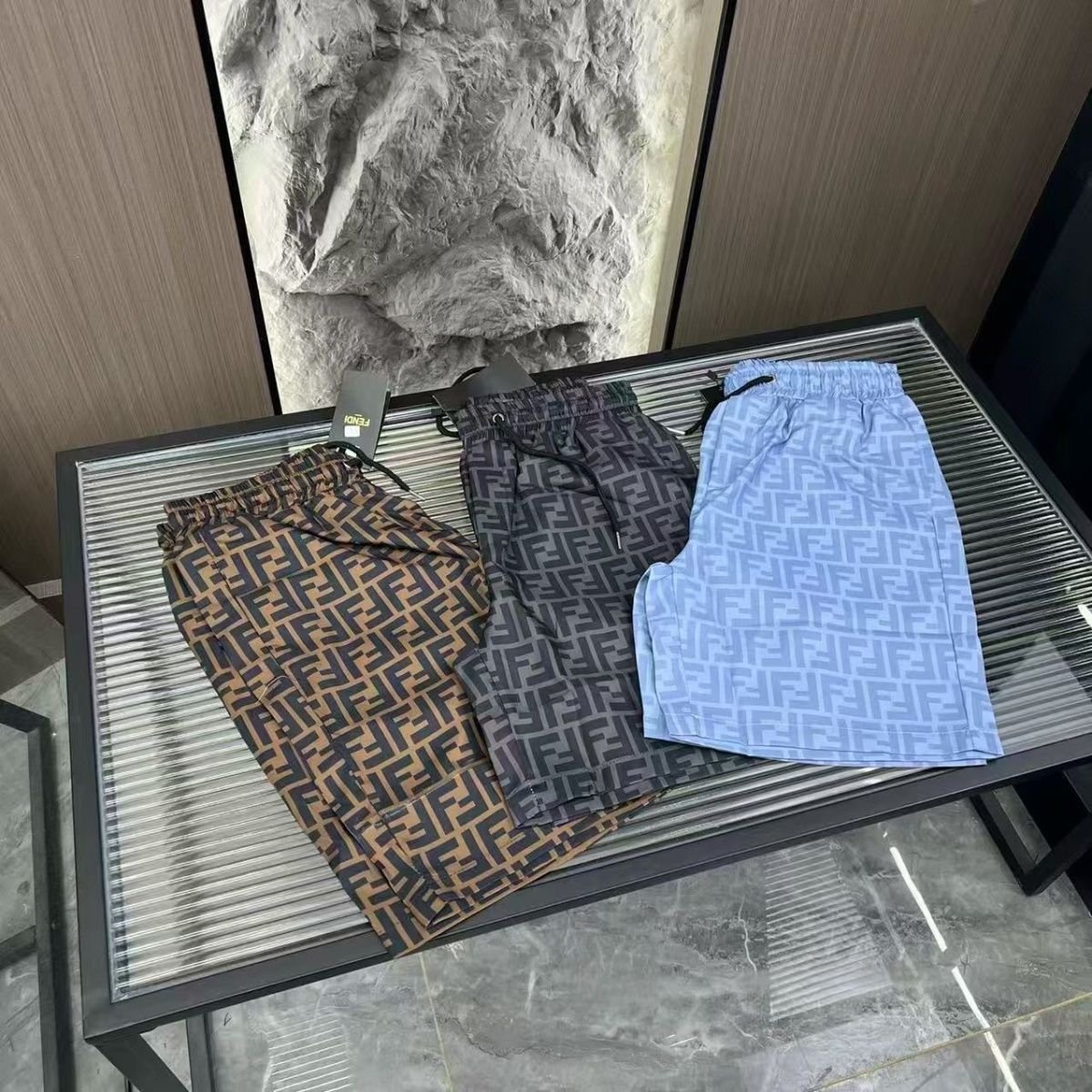 『L-4XL』夏のカジュアルで万能なショートパンツ、控えめなラグジュアリートレンド