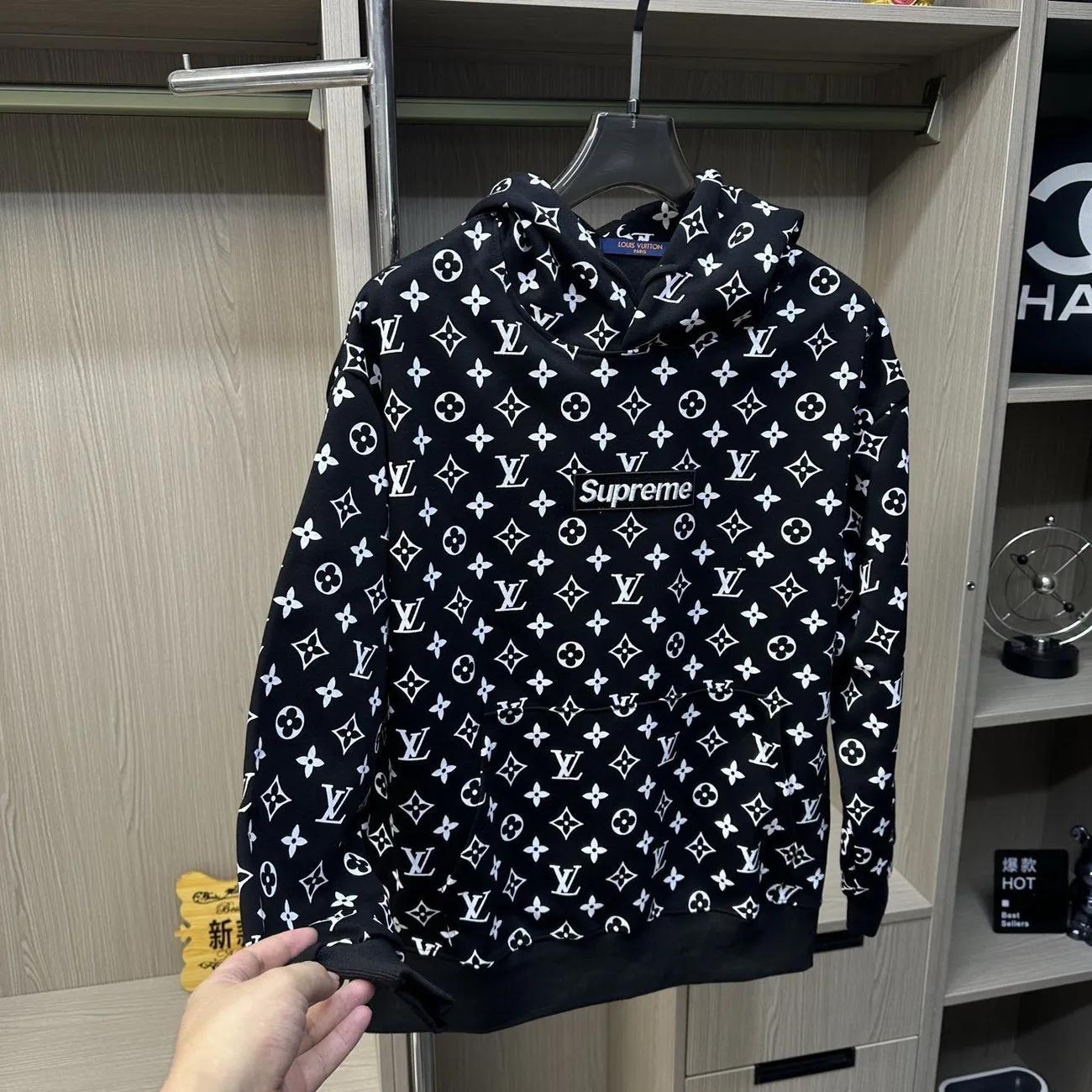 『L-5XL』男女兼用のゆったりとした着心地のフード付きスウェットシャツ