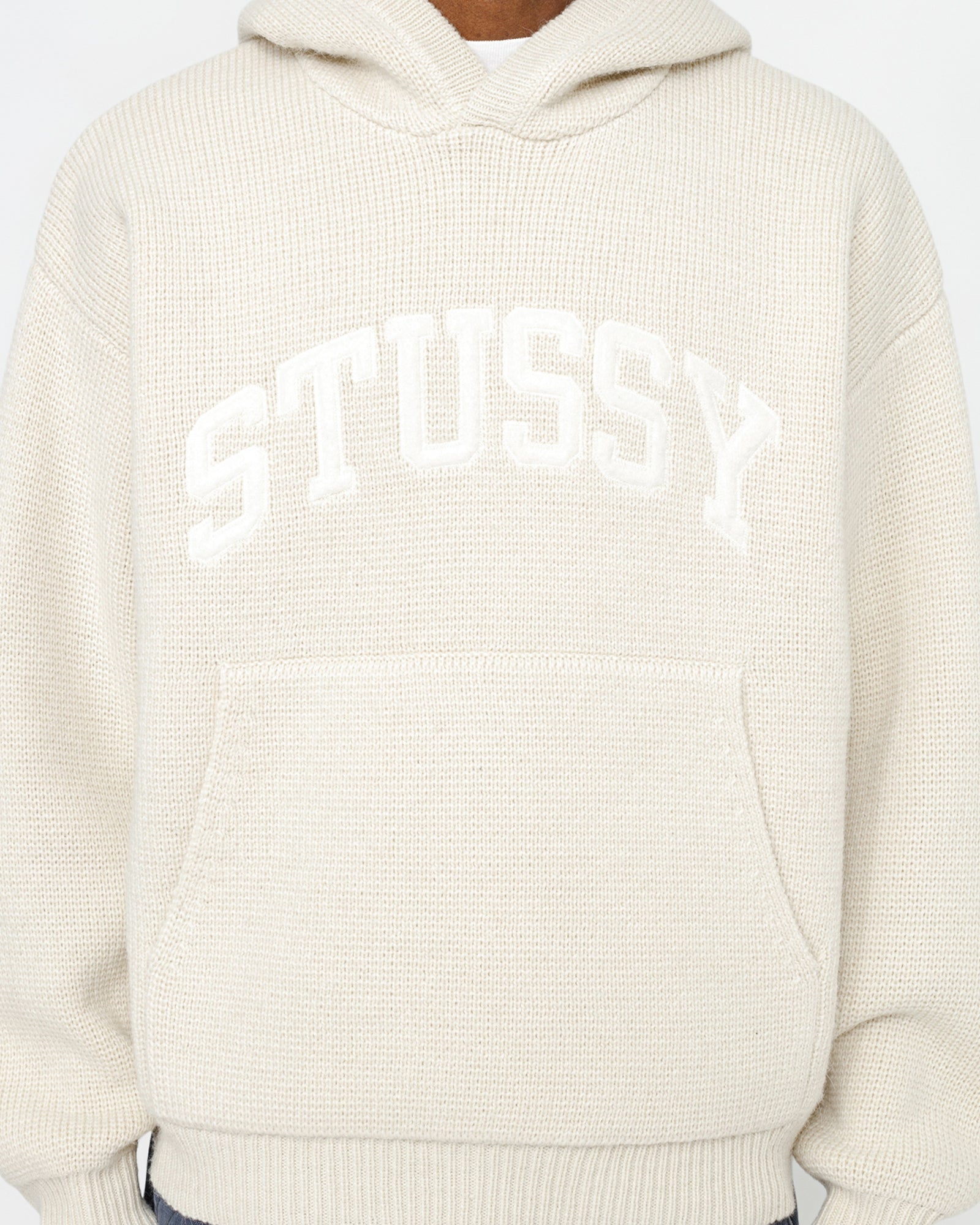 FELT PATCH KNIT HOODIE