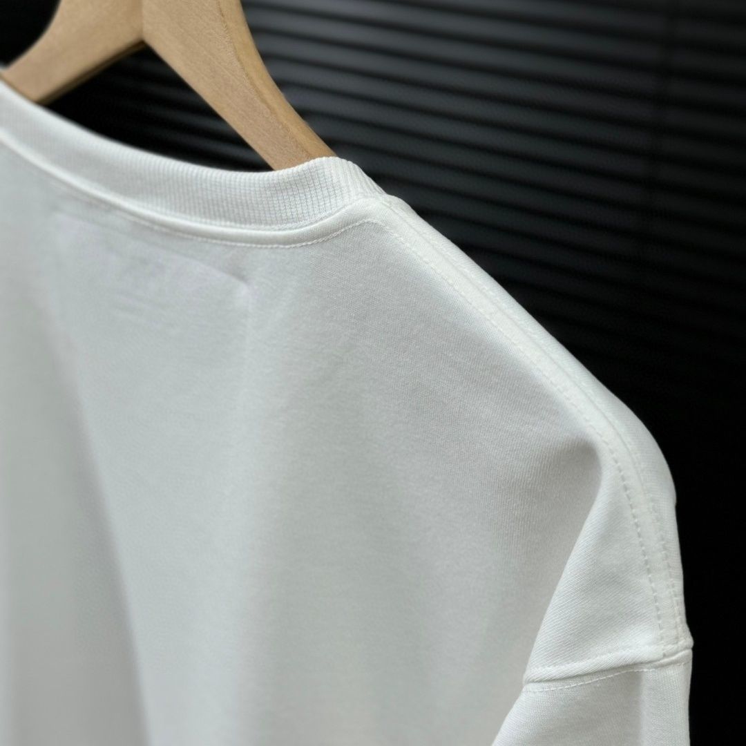『S-3XL』スウェット プリント 長袖 同素材 クルーネック スリムフィット メンズレディース ストリート系 トップス ドロップショルダー スウェット