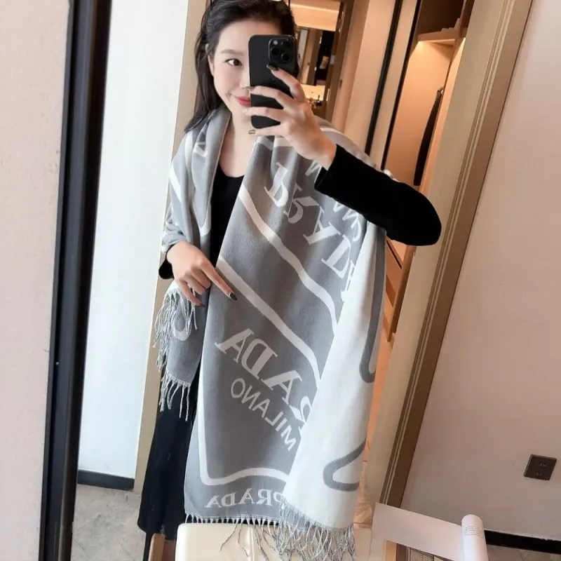 激売れ中 手触り良く やわらかい ファッション フリンジ付き スカーフ
