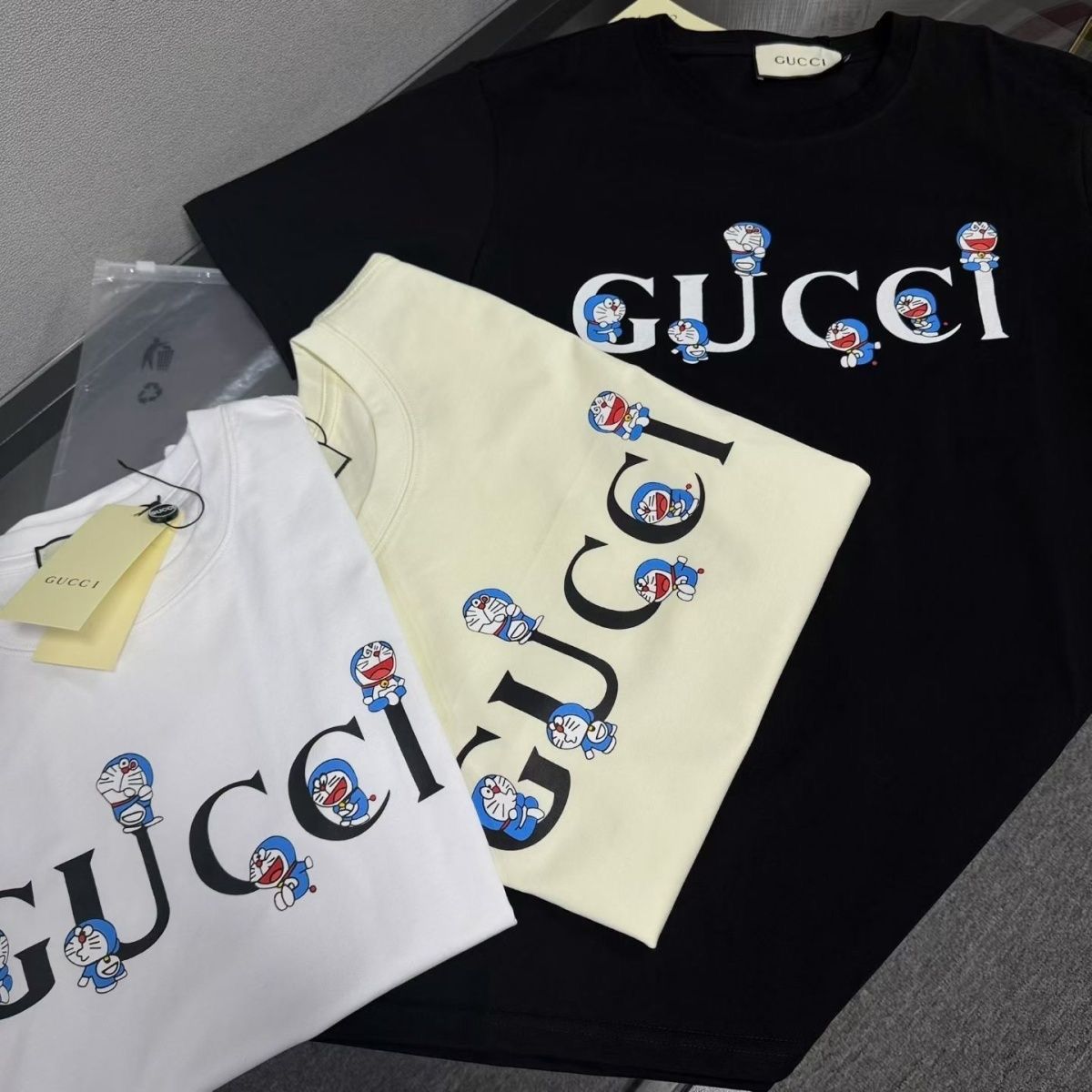 『S-2XL』高品質の半袖、軽量で高級感のある新しいトレンディなTシャツ