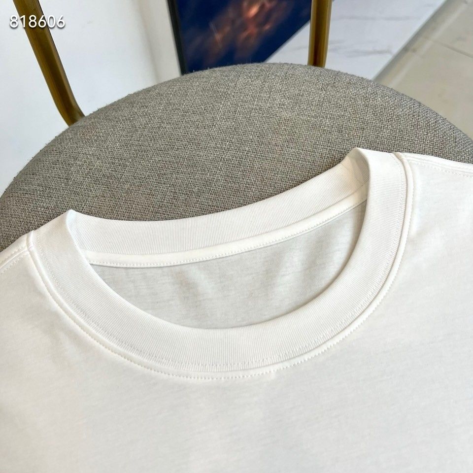 『M-3XL』夏にぴったりのラグジュアリーでトレンディな万能クルーネックTシャツ