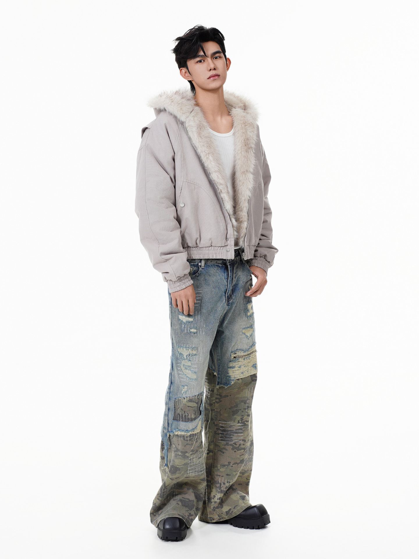 【STUSSY】2025年新作山彫り綿入れメンズ・レディースモデルにベルベットと厚みをプラス